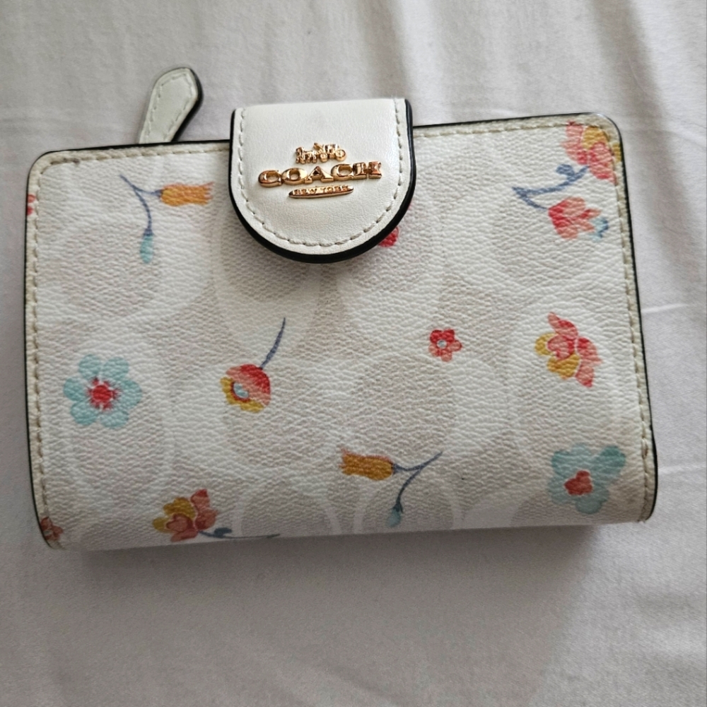 Coach White Floral Wallet